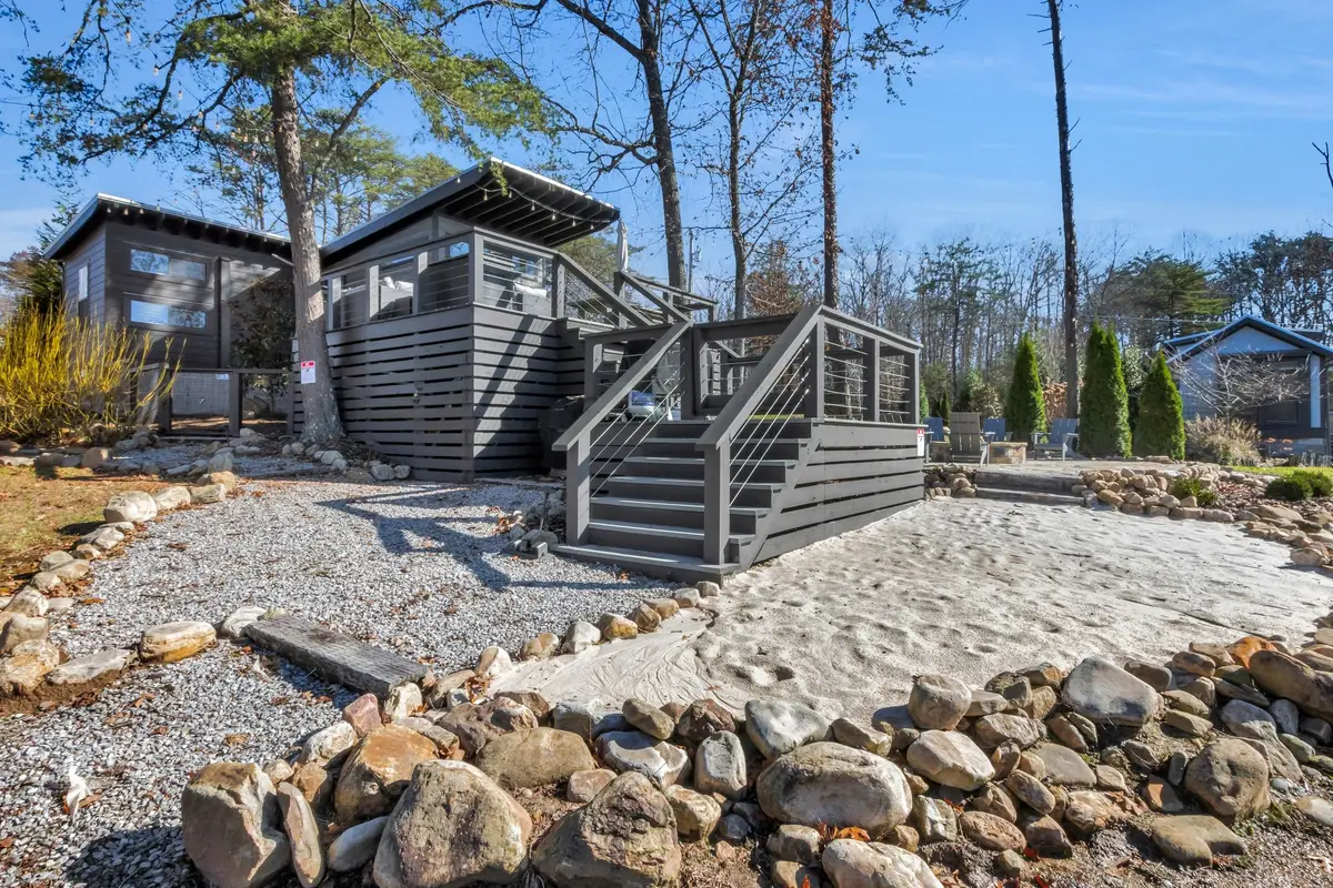 19 Lillypad Ln, Tracy City, TN 37387 - Image #1