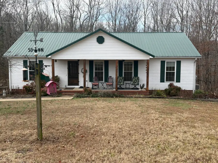 149 Annette Ln, Leoma, TN 38468 - Image #2