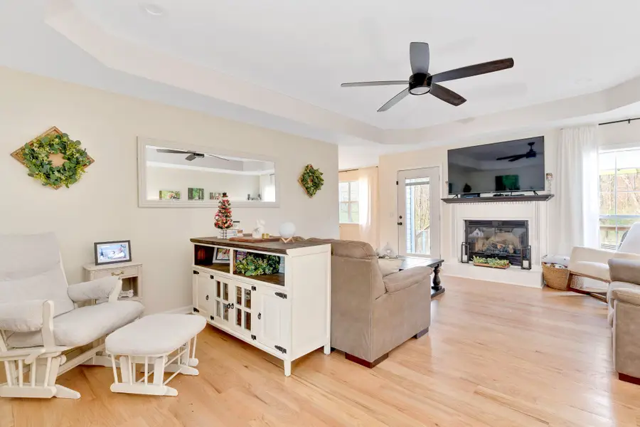 2422 W Wind Drive, Soddy Daisy, TN 37379 - Image #3