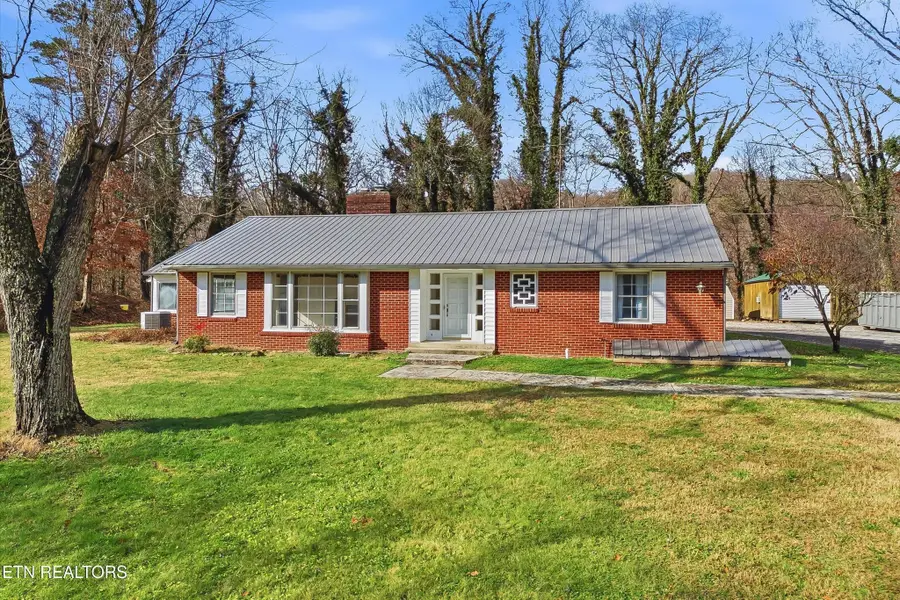 3461 Lake City Hwy, Rocky Top, TN 37769 - Image #2