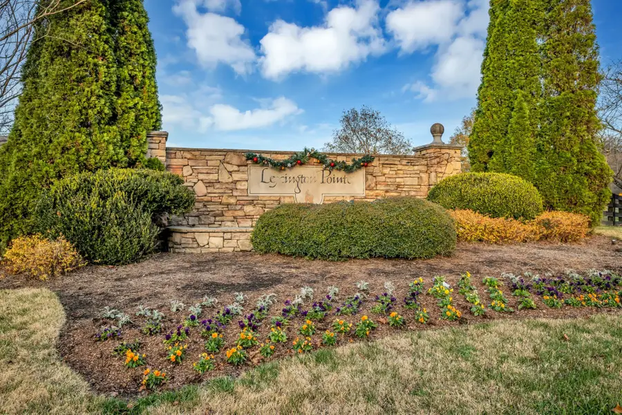 104 Commonwealth Ct, Nashville, TN 37221 - Image #2