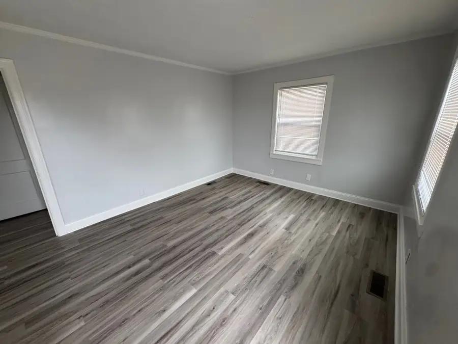 2421 Grover St, Nashville, TN 37207 - Image #2