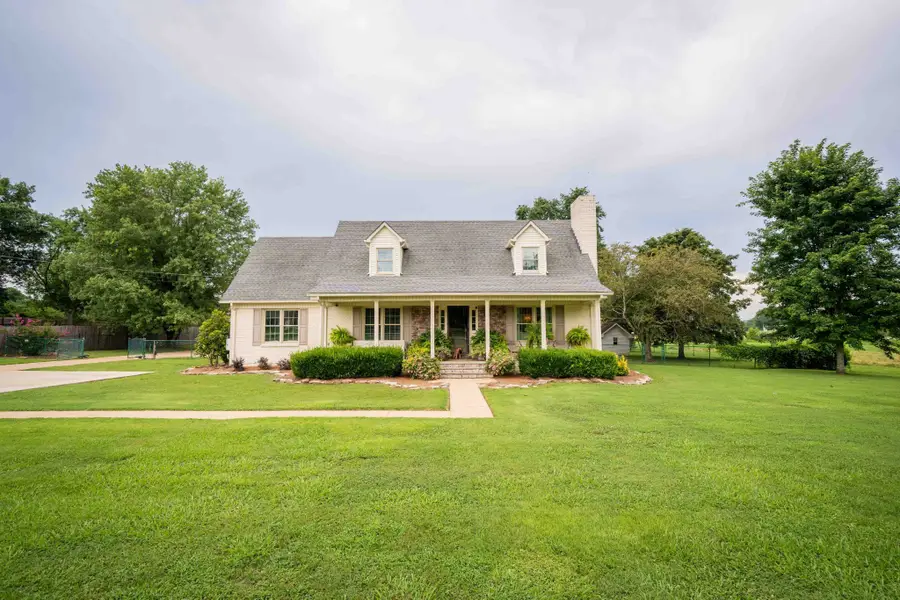 1316 Edgewood Dr S, Pulaski, TN 38478 - Image #2