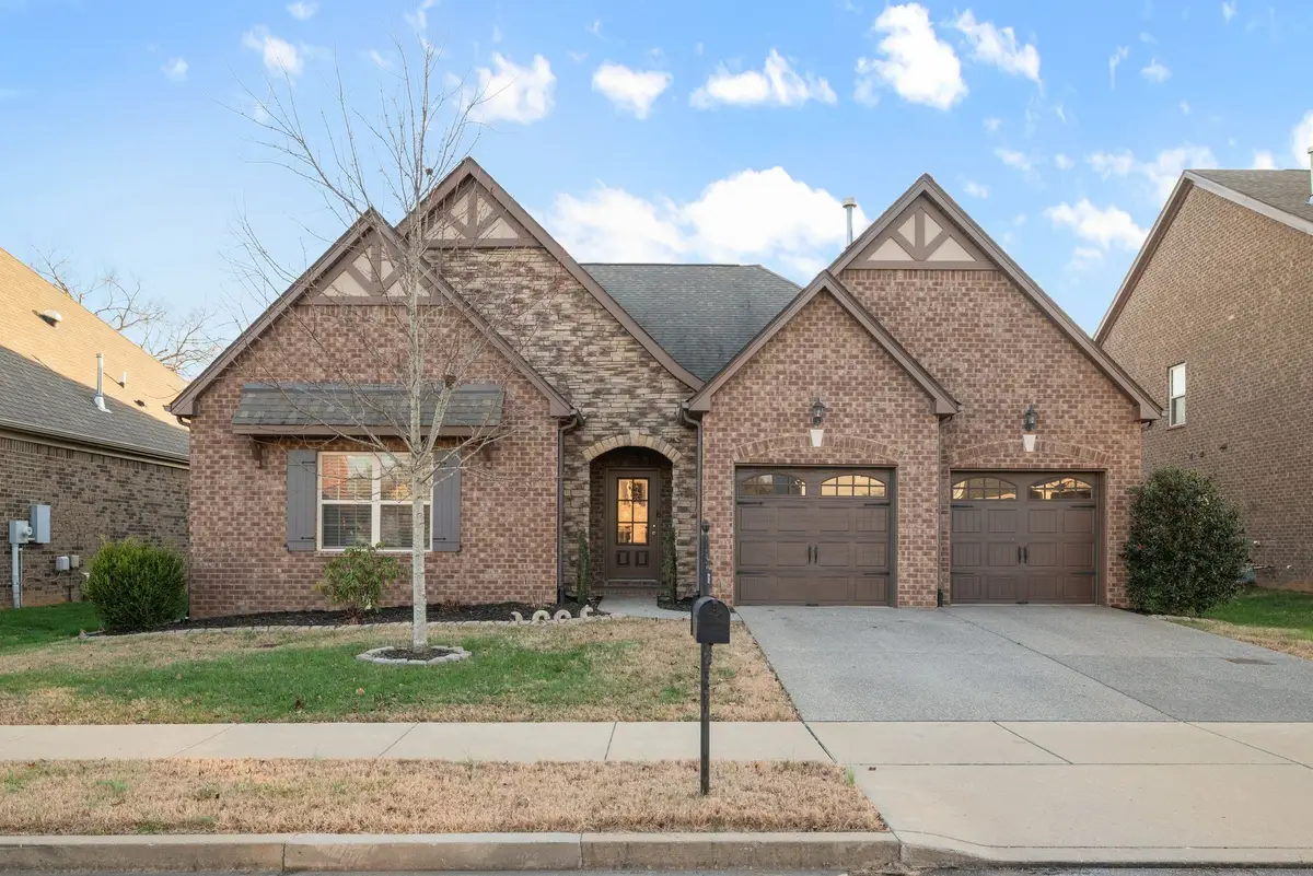 177 Ferdinand Dr, Gallatin, TN 37066 - Image #1