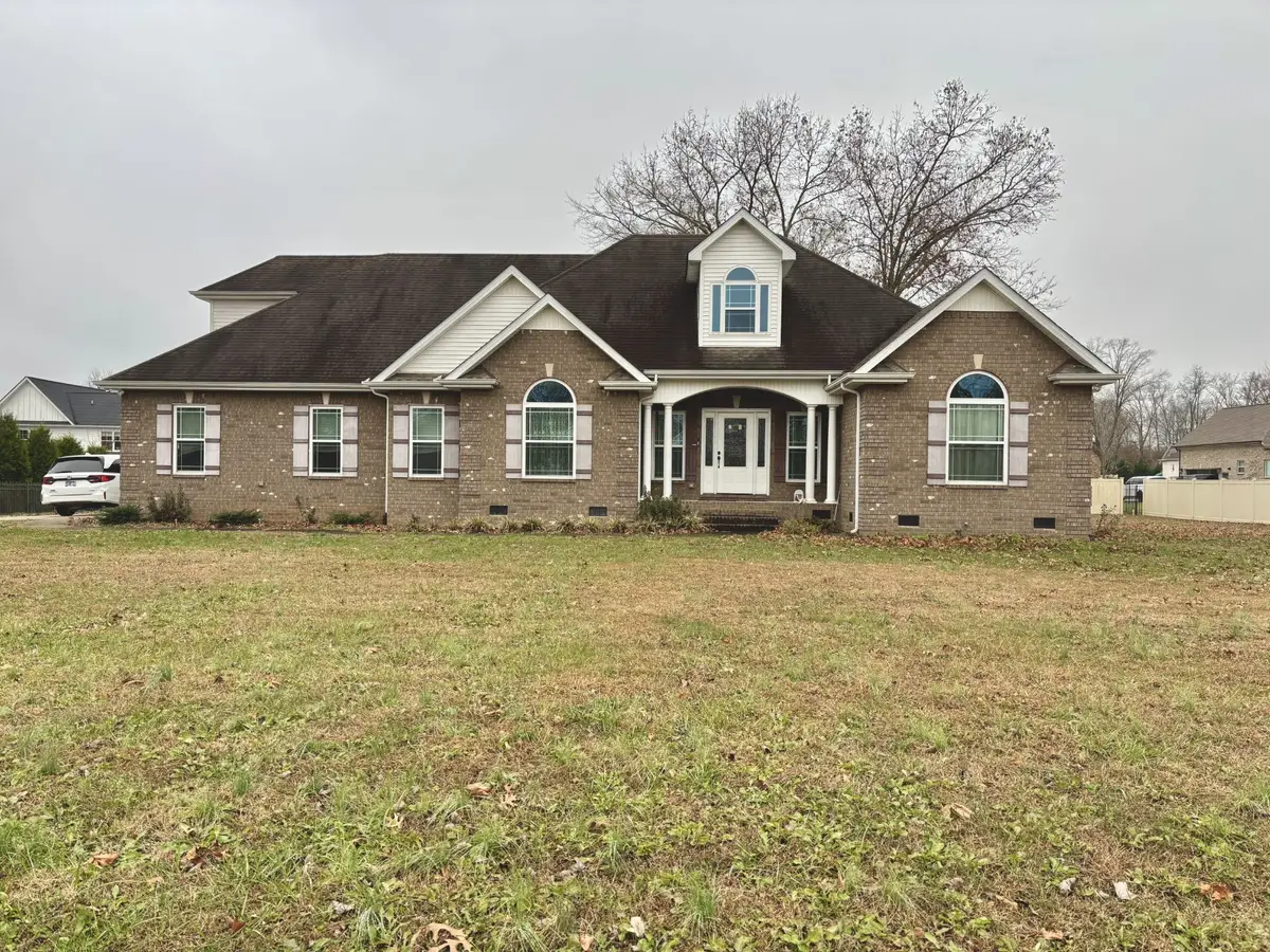 244 Lexington Cir, Manchester, TN 37355 - Image #1