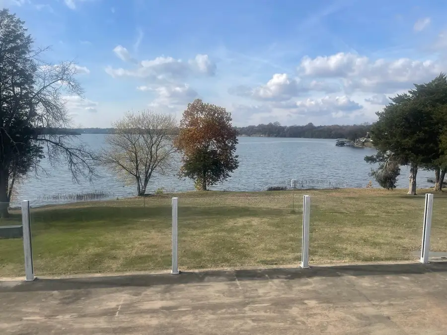 1006 Forest Harbor Ct, Hendersonville, TN 37075 - Image #2