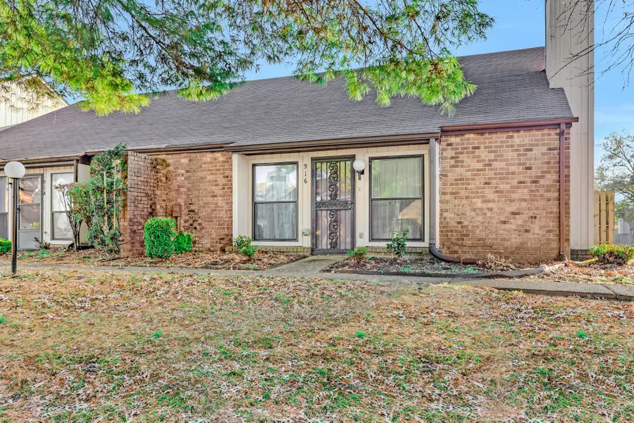 916 Old Fountain Pl, Hermitage, TN 37076 - Image #3