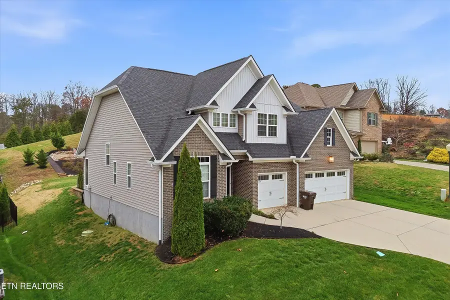 521 Vivian Lee Lane, Knoxville, TN 37934 - Image #2