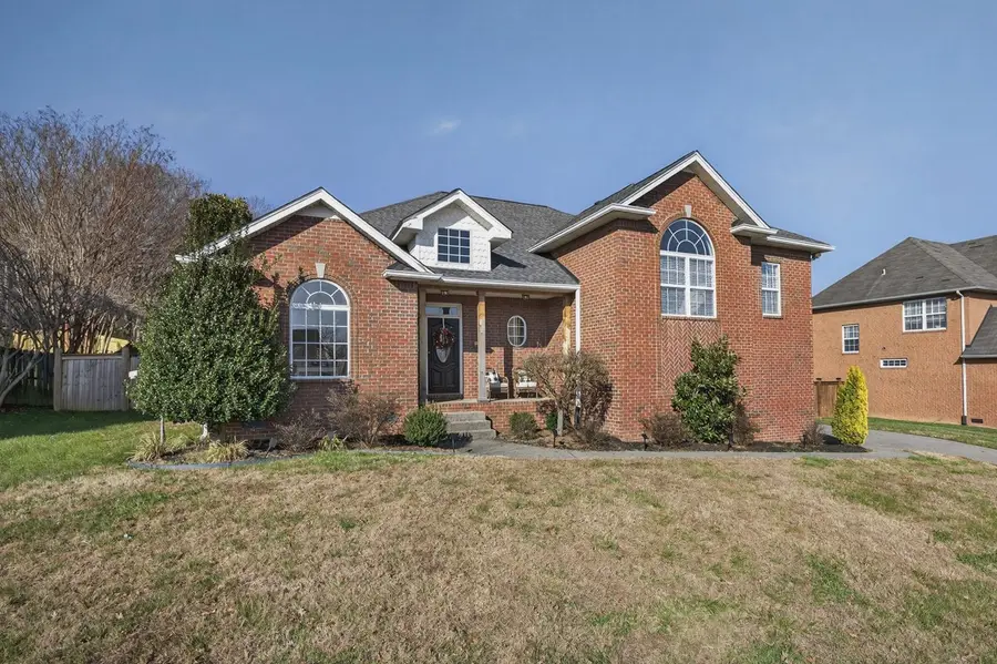 1702 Catalpa Ct, Thompsons Station, TN 37179 - Image #2