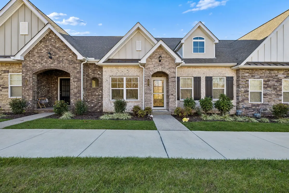 308 Buckner Cir, Mount Juliet, TN 37122 - Image #1