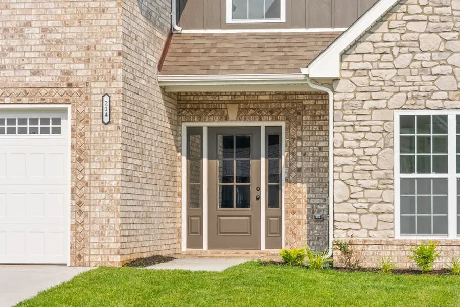 214 Harvest Moon Dr, Clarksville, TN 37043 - Image #2