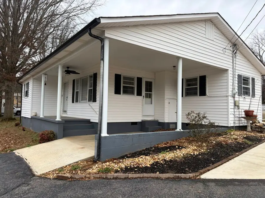 215 Orchard Ln, McMinnville, TN 37110 - Image #3