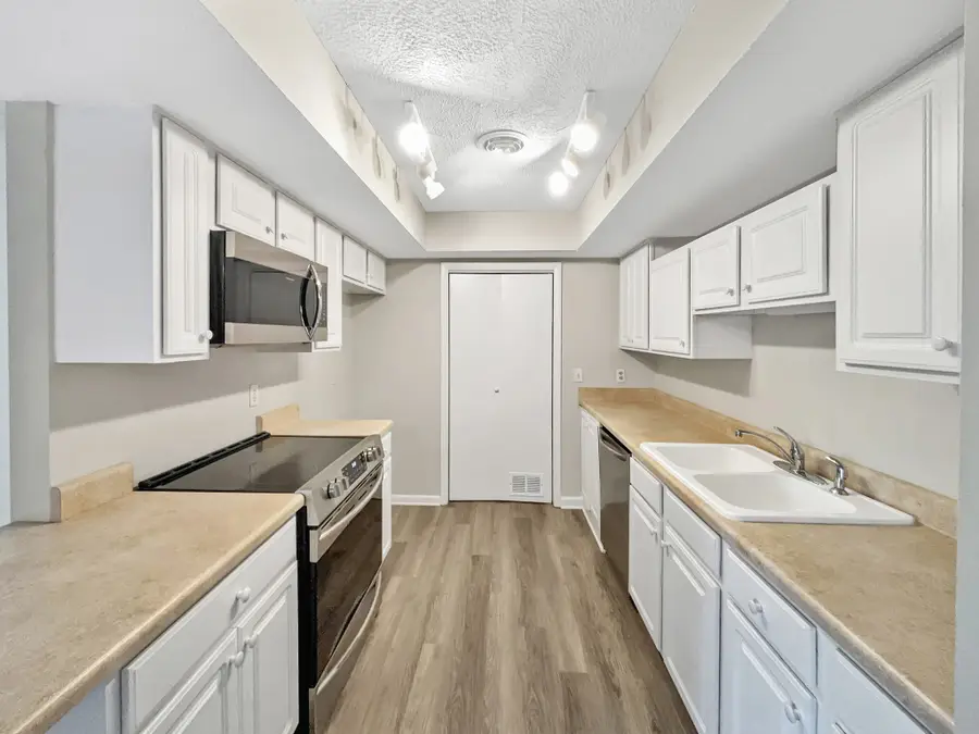 904 Old Fountain Pl, Hermitage, TN 37076 - Image #3