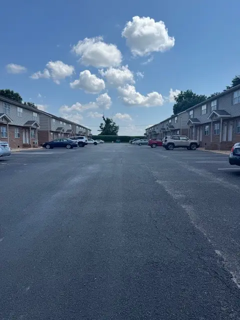 587 Baker Rd, Martin, TN 38237 - Image #2