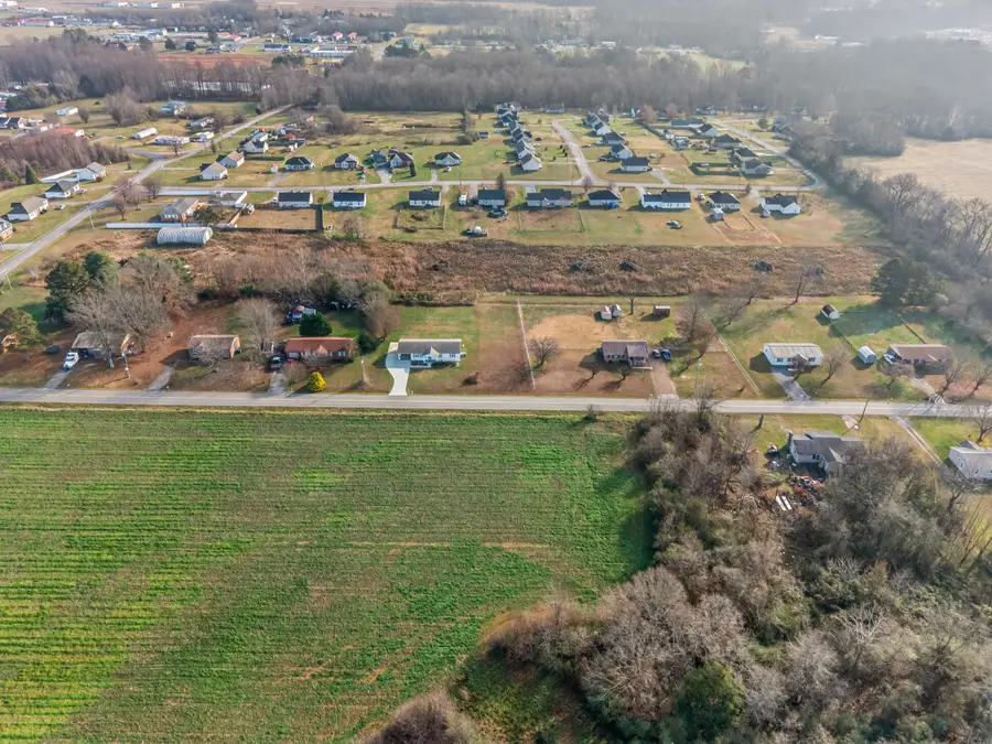 72 Monks Rd, Fayetteville, TN 37334 - Image #3