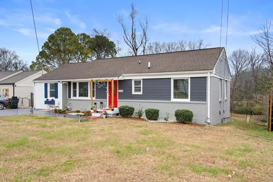 2108 Sanborn Dr, Nashville, TN 37210 - Image #3