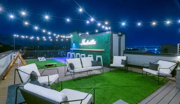 611 27th Ave N, Nashville, TN 37209