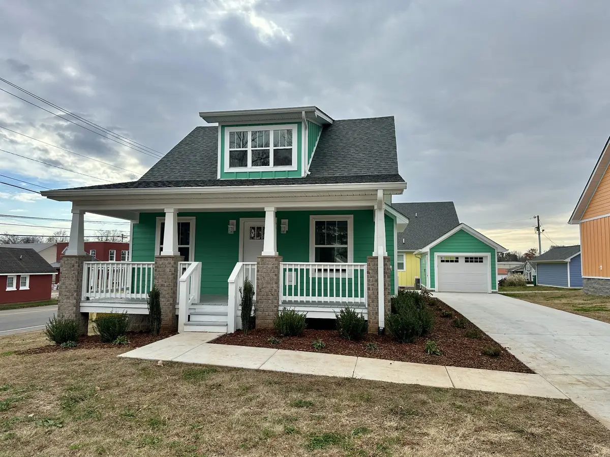 99 N Shephard St, Winchester, TN 37398 - Image #1