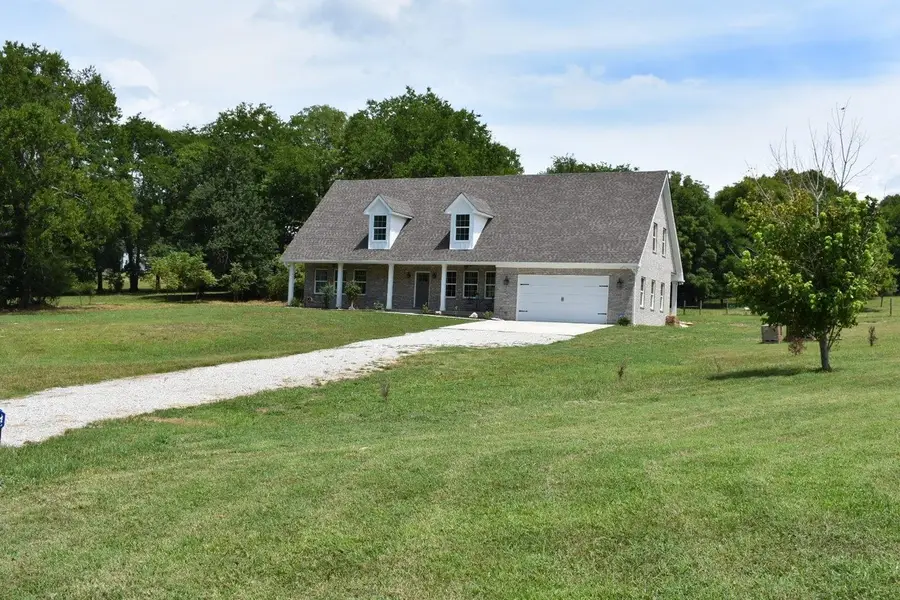 2107 Double Branch Rd, Columbia, TN 38401 - Image #2
