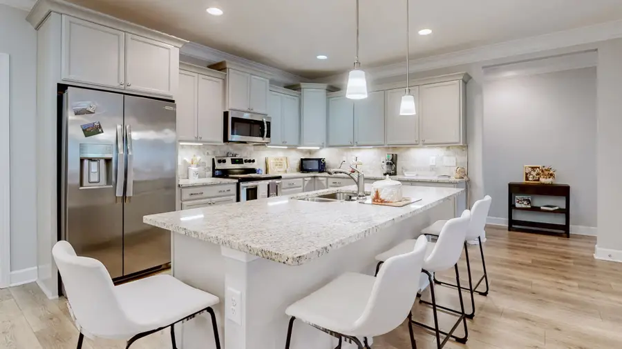 2460 Stonecenter Ln, Murfreesboro, TN 37128 - Image #3