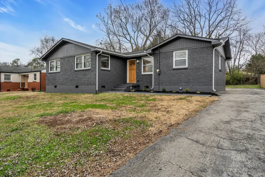 2704 Mckeige Dr, Nashville, TN 37214 - Image #3