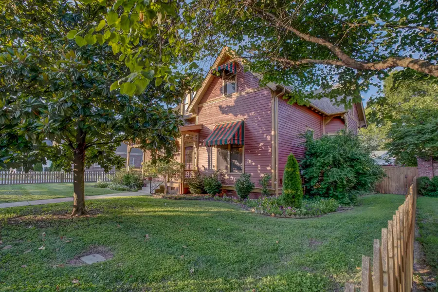 305 4th Ave S, Franklin, TN 37064 - Image #3