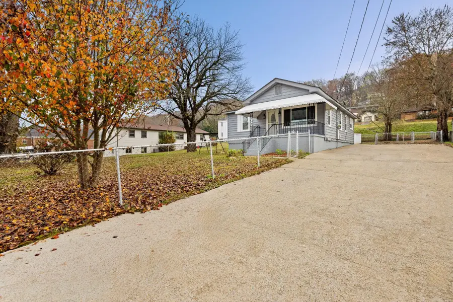 405 Andrews Street, Rossville, GA 30741 - Image #2