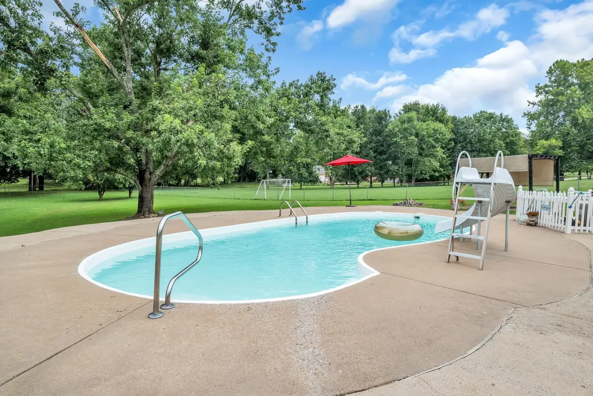2712 Long Hollow Pike, Hendersonville, TN 37075 - #1