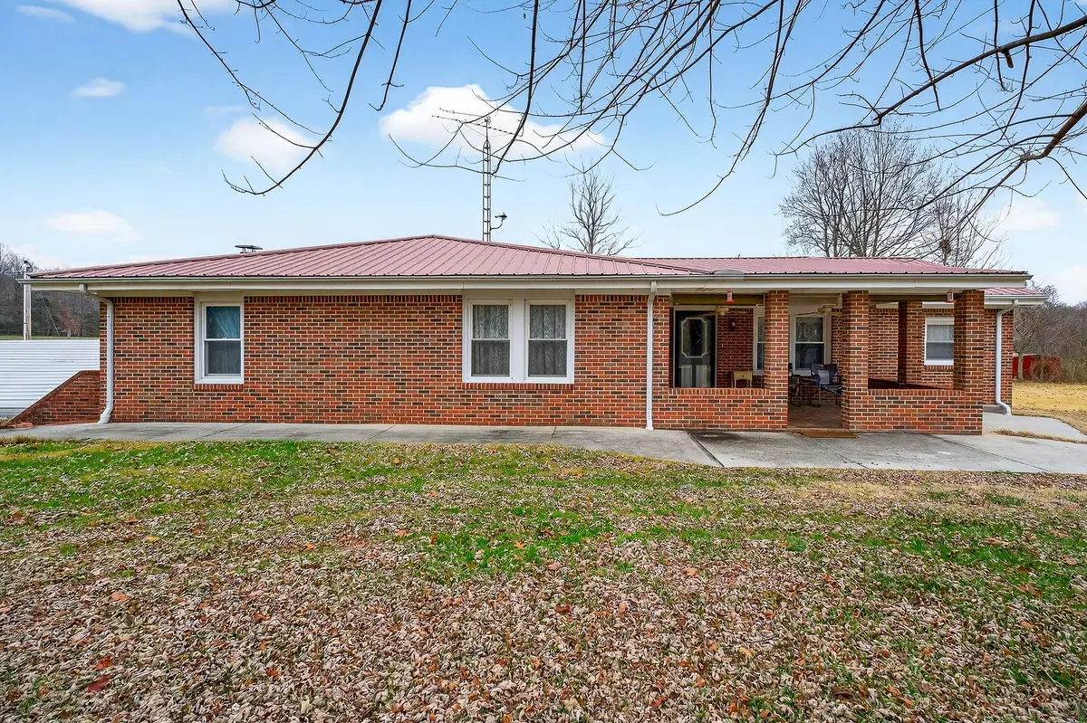 850 Wesley Chapel Rd, Sparta, TN 38583 - Image #1