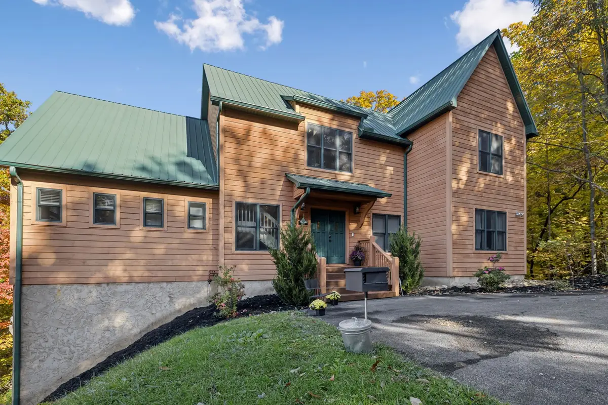 3715 Cinnamon Way, Sevierville, TN 37862 - Image #1