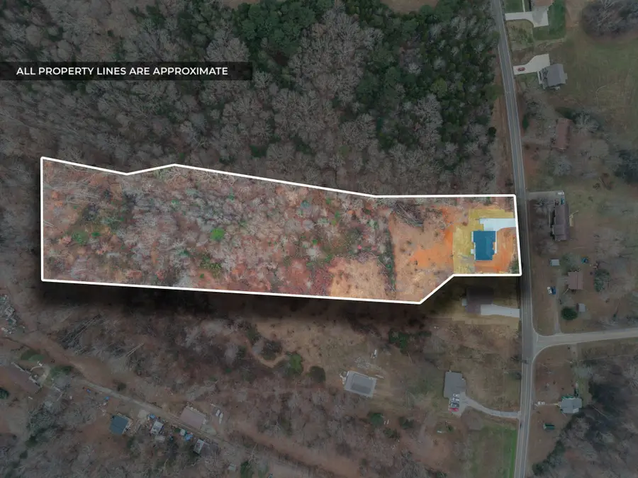 950 Palmyra Rd, Clarksville, TN 37040 - Image #2