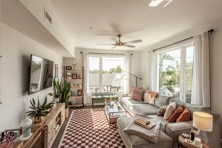 1041 E Trinity Ln #301, Nashville, TN 37216 - Image #2