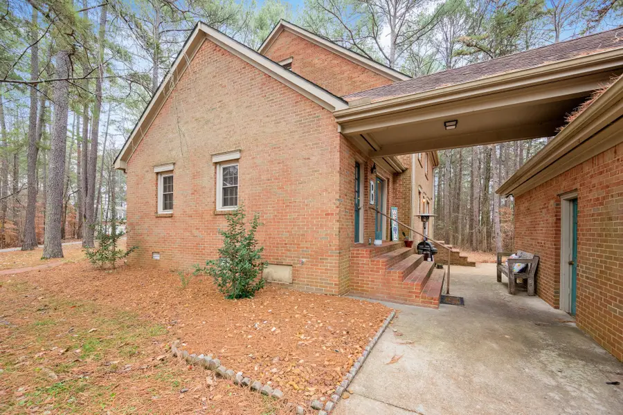 371 Woodland Dr, Huntingdon, TN 38344 - Image #3