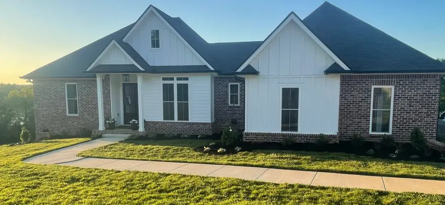 3755 Mcfall Rd, Palmyra, TN 37142 - Image #2