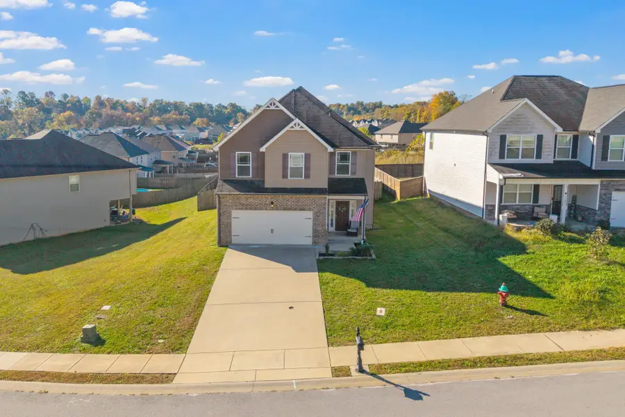 1319 Black Oak Cir, Clarksville, TN 37042 - Image #3