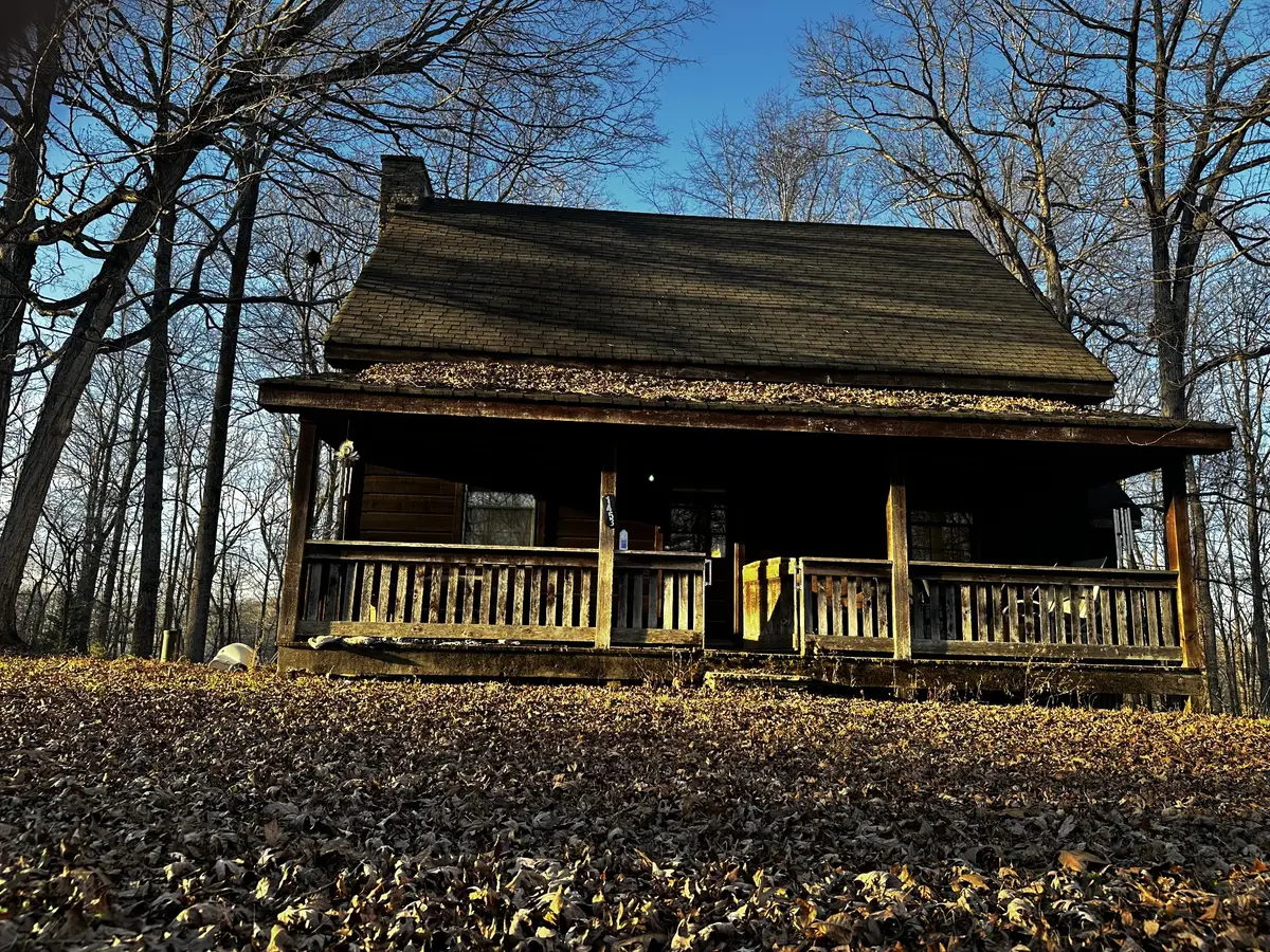 1453 Hawkins Rd, White Bluff, TN 37187 - Image #1