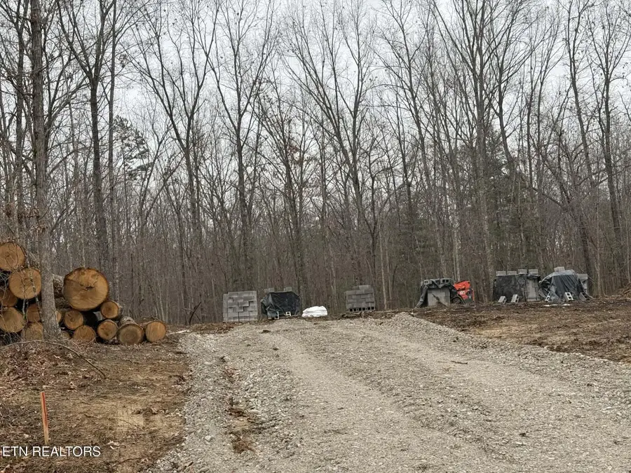 271 Georgee Rd, Jamestown, TN 38556 - Image #3