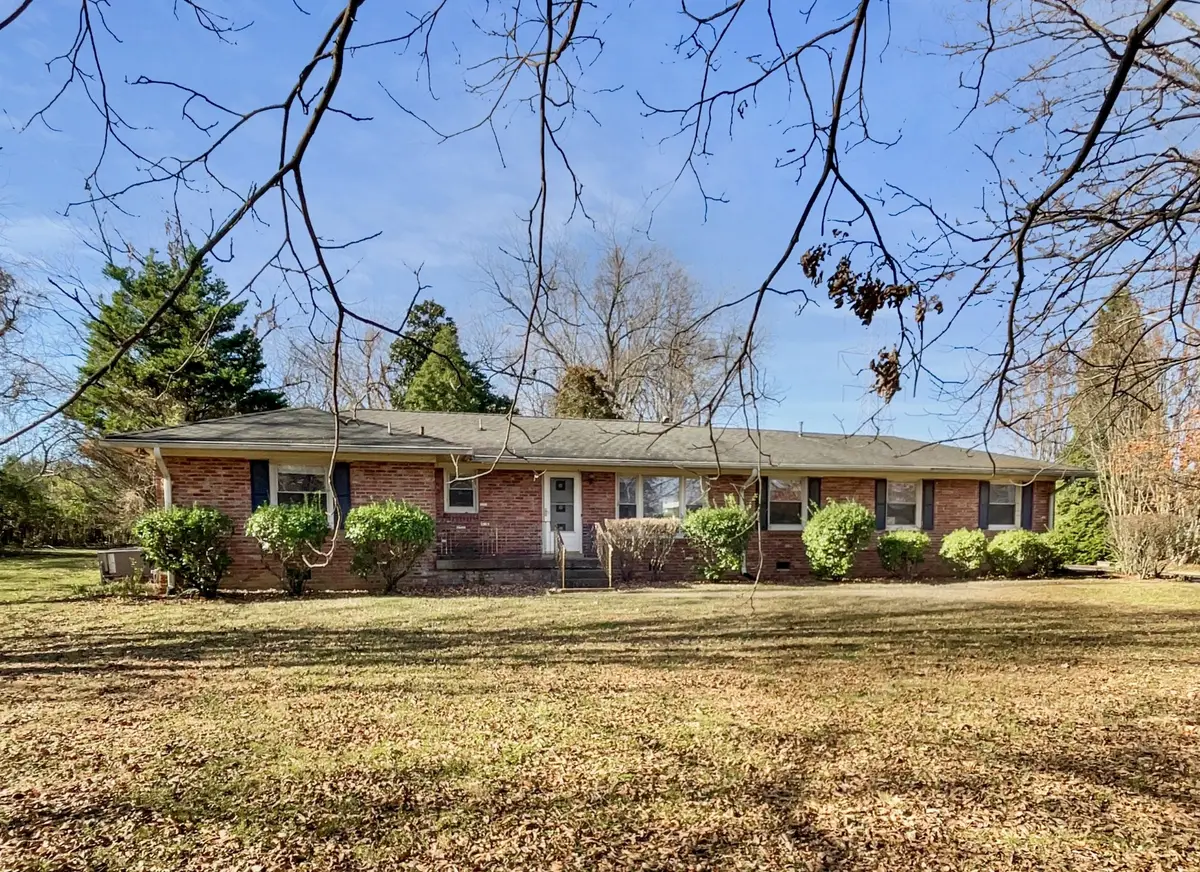 5361 Trousdale Dr, Nashville, TN 37220 - Image #1