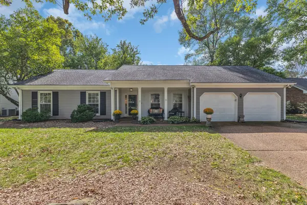 1019 Boxwood Dr, Franklin, TN 37069