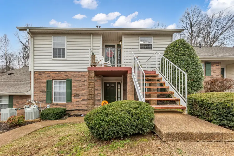 114 Eastdale Ln, Dickson, TN 37055 - Image #2