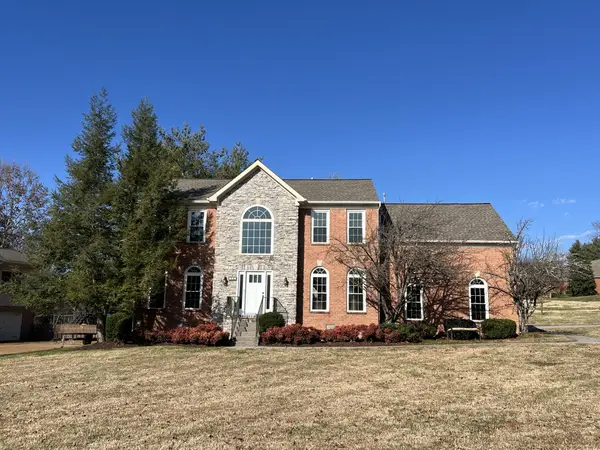 355 Springhouse Cir, Franklin, TN 37067