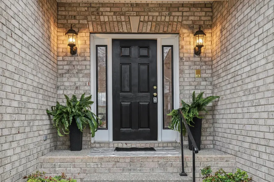 1532 Bunbury Dr, Thompsons Station, TN 37179 - Image #2