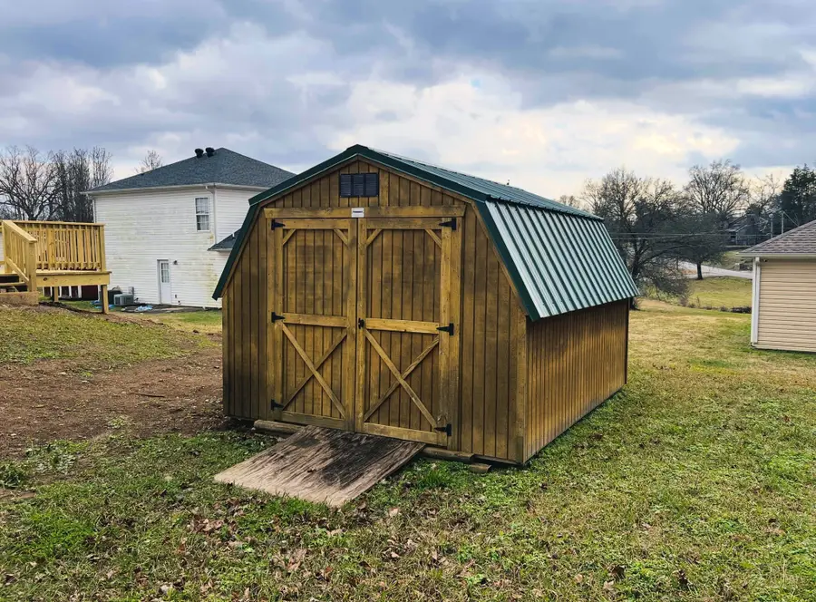 313 Cottonwood Dr, Shelbyville, TN 37160 - Image #3