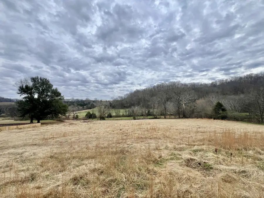 1595 Hurricane Creek Rd, Lawrenceburg, TN 38464 - Image #3