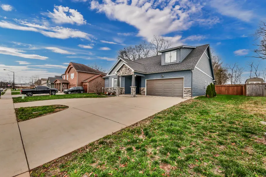 1012 Michaela Cir, Clarksville, TN 37043 - Image #2