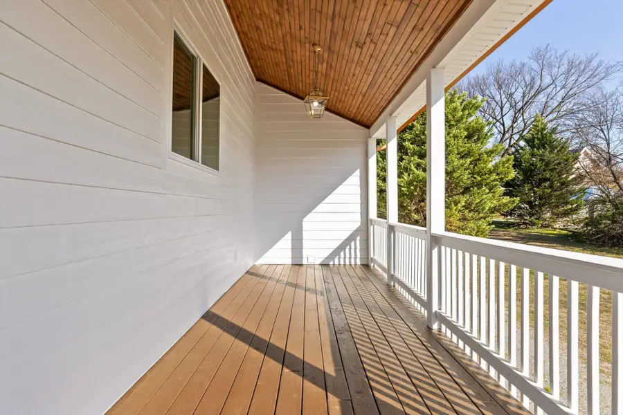 1403 Bailey Avenue, Chattanooga, TN 37404 - Image #2