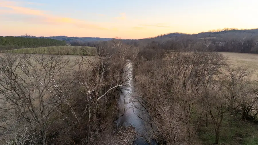 4824 Leipers Creek Road, Williamsport, TN 38487 - Image #3