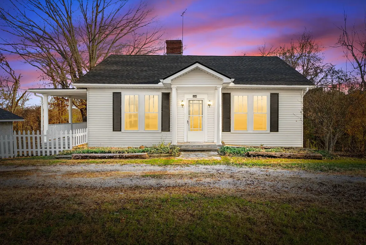 106 Cedar St, Dover, TN 37058 - Image #1