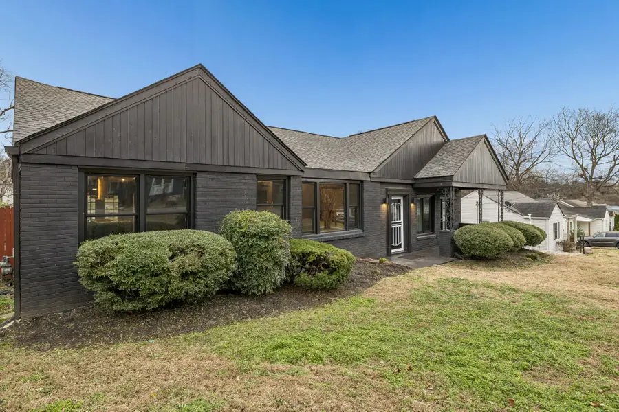 1225 Sunnymeade Dr, Nashville, TN 37216 - Image #2