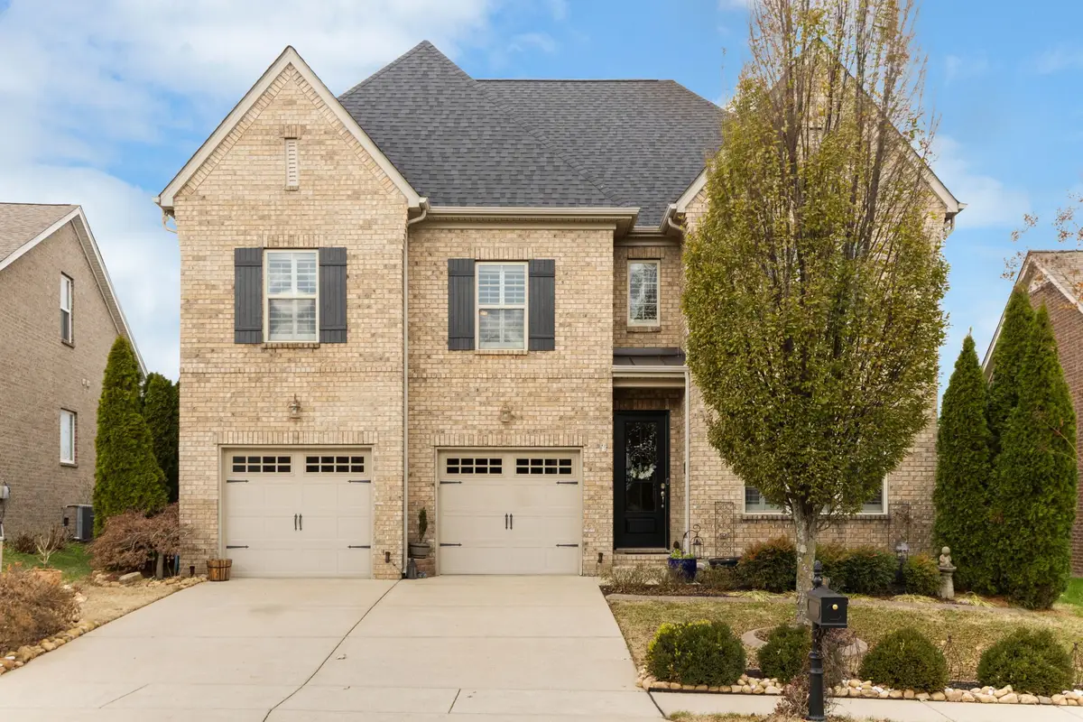 2017 Devonwood Ln, Thompsons Station, TN 37179 - Image #1